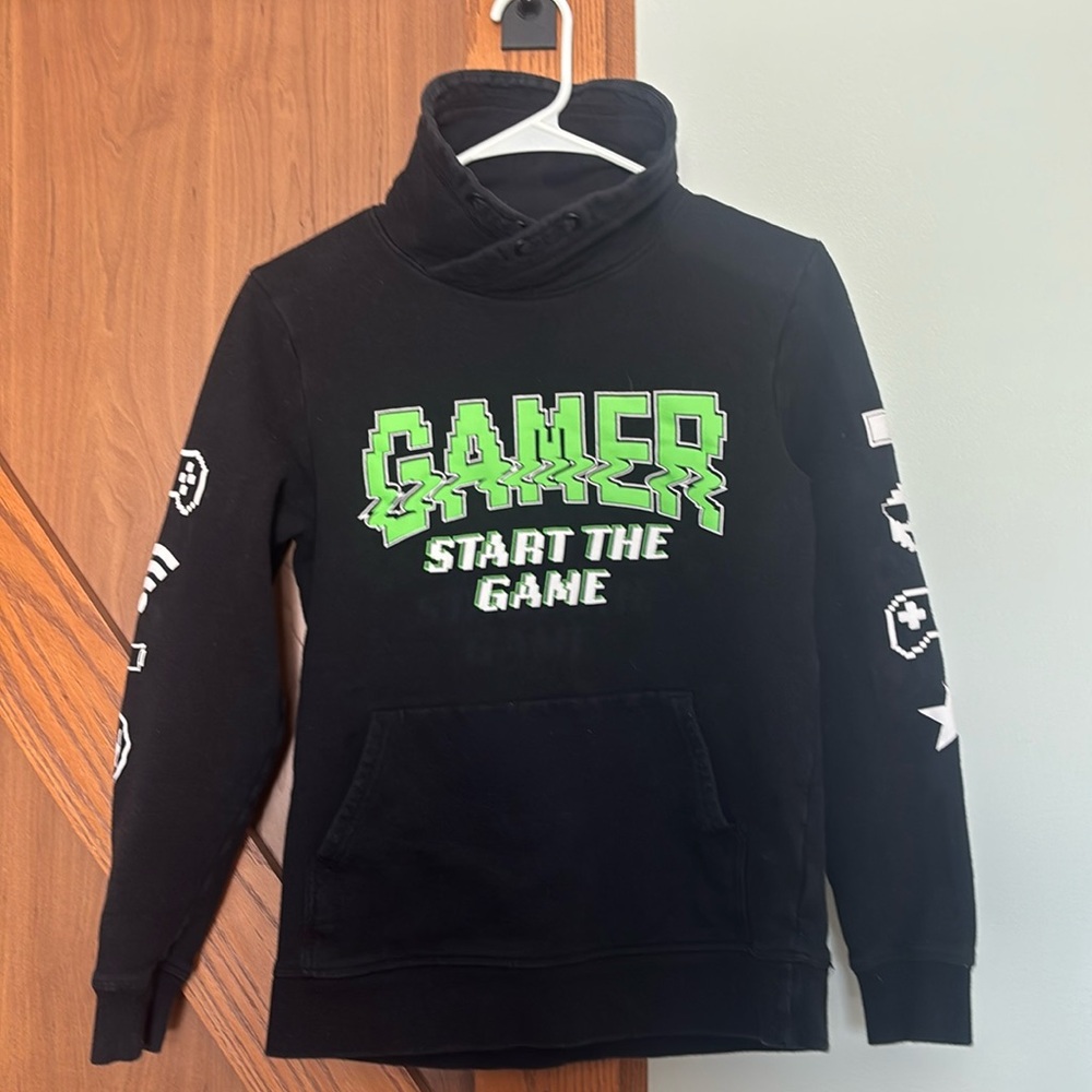 Gamer hoodie size 12/14